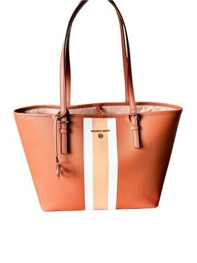 MICHAEL KORS Tote Nwot!!💜